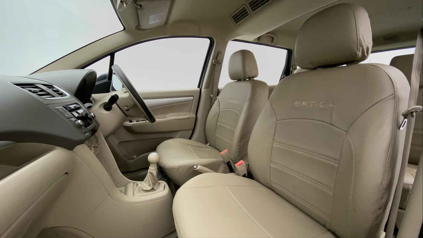 2015 Maruti Ertiga ZXI, Petrol, Manual, 17,205 km, Right Side Front Door Cabin