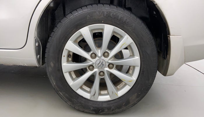 2015 Maruti Ertiga ZXI, Petrol, Manual, 17,205 km, Left Rear Wheel