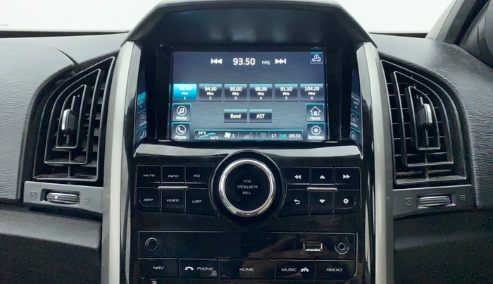 2019 Mahindra XUV500 W9 AT, Diesel, Automatic, 17,578 km, Infotainment System