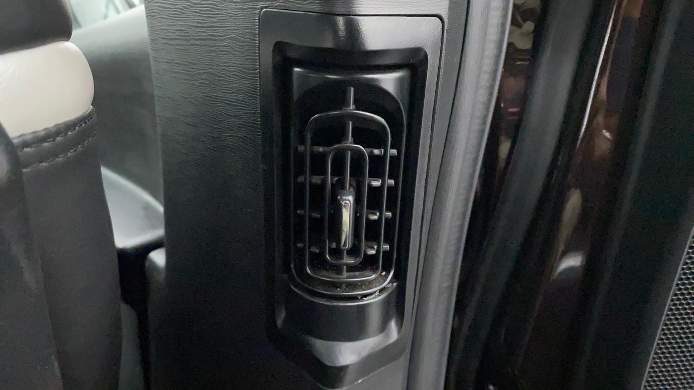 2019 Mahindra XUV500 W9 AT, Diesel, Automatic, 17,578 km, Rear AC Vents
