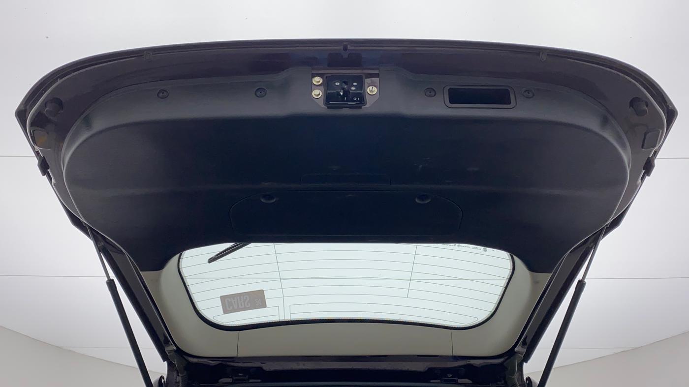 2019 Mahindra XUV500 W9 AT, Diesel, Automatic, 17,578 km, Boot Door Open