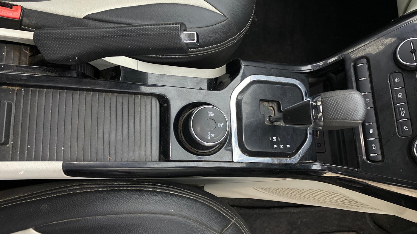 2023 Tata NEXON XZA PLUS DIESEL, Diesel, Automatic, 69,798 km, Gear Lever