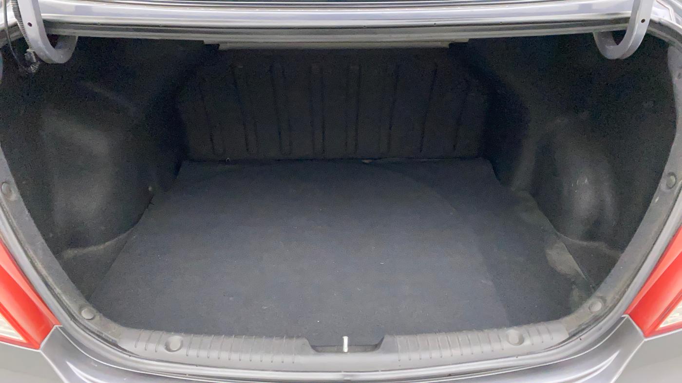 2013 Hyundai Verna FLUIDIC 1.6 VTVT SX, Petrol, Manual, 76,479 km, Boot Inside