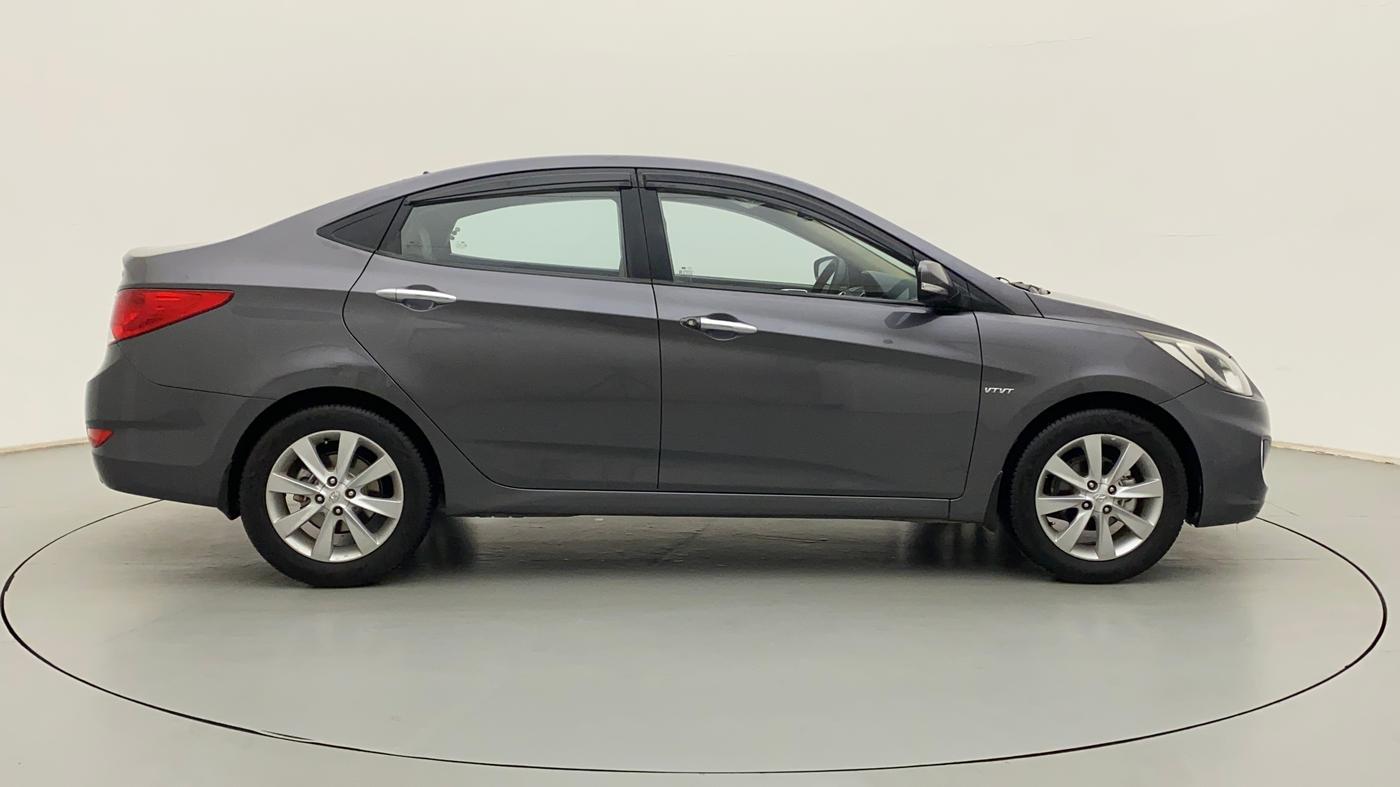 2013 Hyundai Verna FLUIDIC 1.6 VTVT SX, Petrol, Manual, 76,479 km, Right Side View
