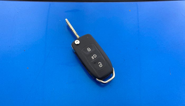 2019 Tata Tiago XZA PLUS PETROL, Petrol, Automatic, 28,065 km, Key Close Up