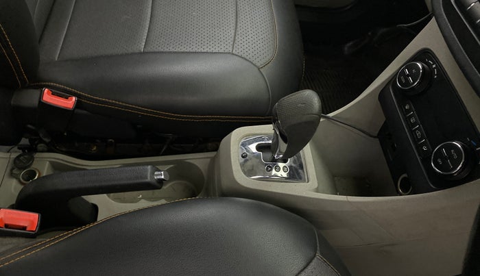 2019 Tata Tiago XZA PLUS PETROL, Petrol, Automatic, 28,065 km, Gear Lever
