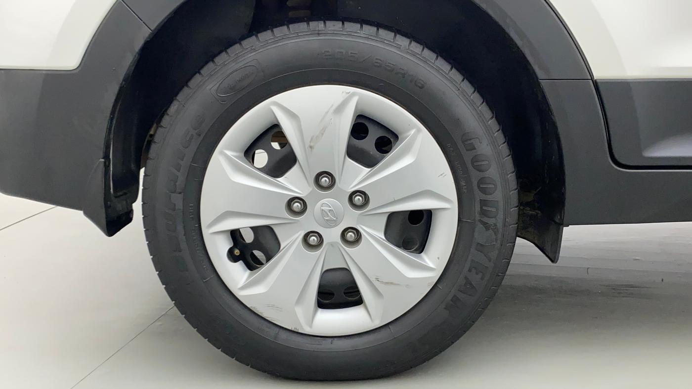 2018 Hyundai Creta E PLUS 1.6 PETROL, Petrol, Manual, 44,002 km, Right Rear Wheel
