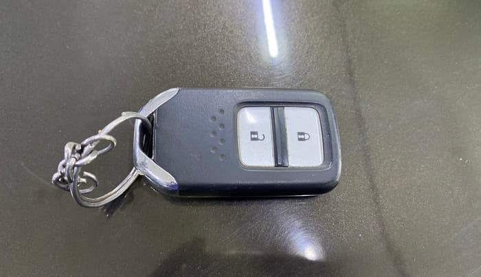 2016 Honda BR-V 1.5L I- DTEC V, Diesel, Manual, 58,743 km, Key Close Up