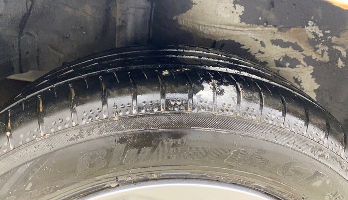 2018 Honda Jazz 1.2L I-VTEC VX CVT, Petrol, Automatic, 59,866 km, Right Rear Tyre Tread