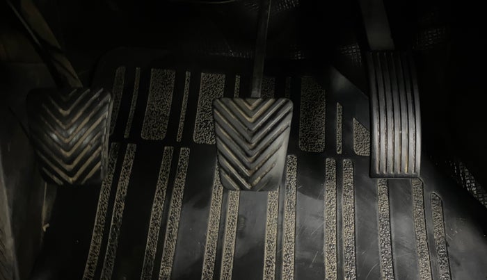 2017 Hyundai Elite i20 ASTA 1.4 CRDI DUAL TONE, Diesel, Manual, 94,892 km, Pedals