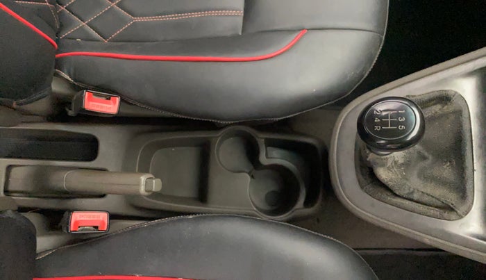 2013 Hyundai Grand i10 MAGNA 1.2 KAPPA VTVT, Petrol, Manual, 81,992 km, Gear Lever