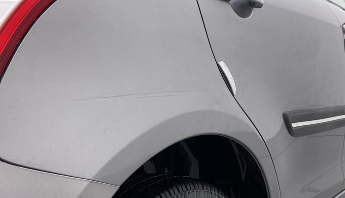 2016 Maruti Swift VXI, Petrol, Manual, 50,713 km, Right quarter panel - Minor scratches