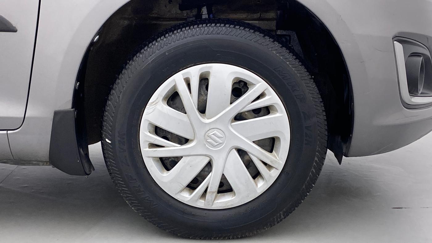2016 Maruti Swift VXI, Petrol, Manual, 50,713 km, Right Front Wheel
