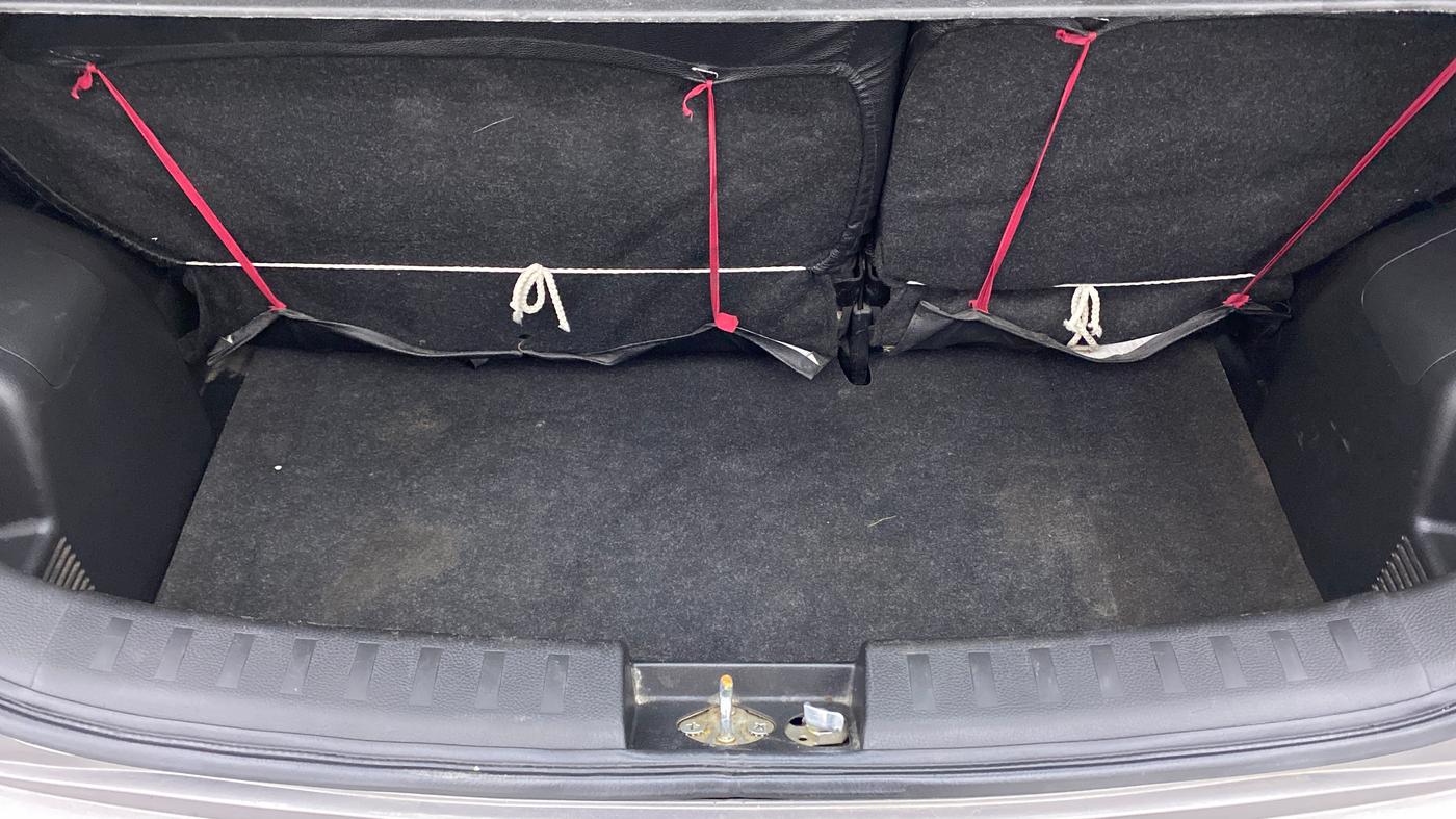 2016 Maruti Swift VXI, Petrol, Manual, 50,713 km, Boot Inside