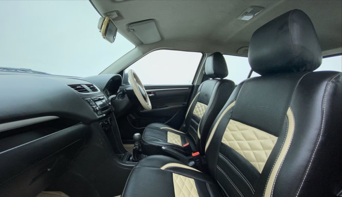 2016 Maruti Swift VXI, Petrol, Manual, 50,713 km, Right Side Front Door Cabin