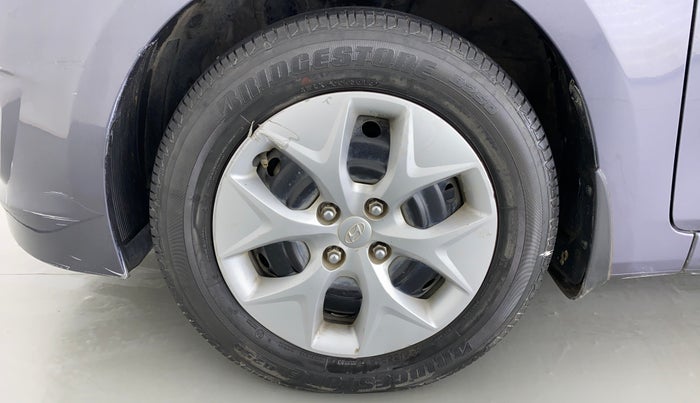 2016 Hyundai Verna FLUIDIC 1.6 VTVT S, Petrol, Manual, 51,723 km, Left Front Wheel