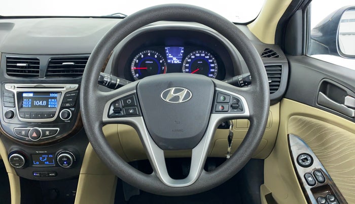 2016 Hyundai Verna FLUIDIC 1.6 VTVT S, Petrol, Manual, 51,723 km, Steering Wheel Close Up