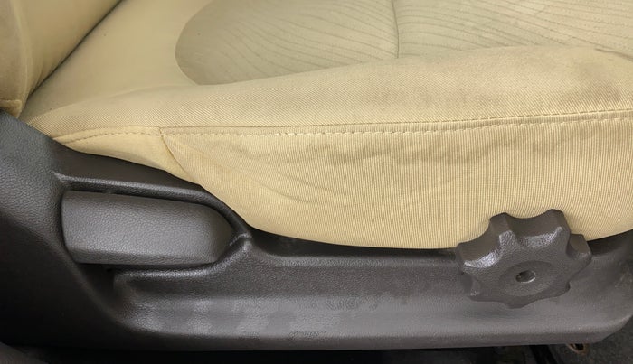 2016 Hyundai Verna FLUIDIC 1.6 VTVT S, Petrol, Manual, 51,723 km, Driver Side Adjustment Panel