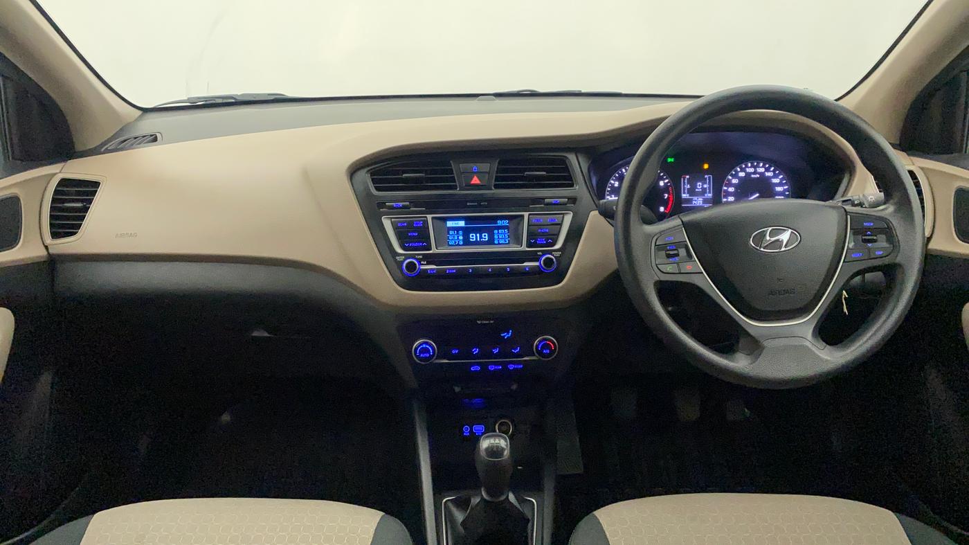 2016 Hyundai Elite i20 SPORTZ 1.2, Petrol, Manual, 16,301 km, Dashboard