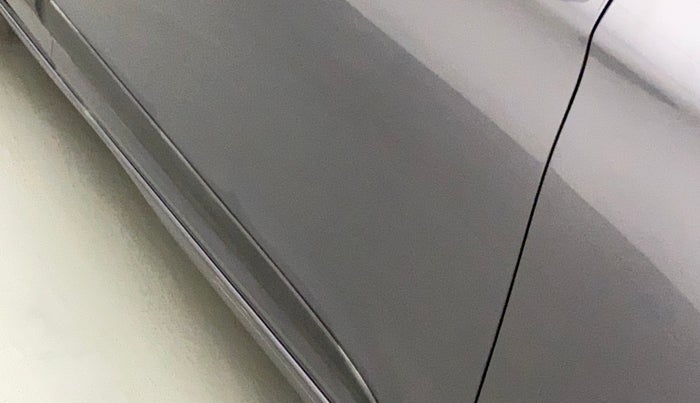 2016 Hyundai Elite i20 SPORTZ 1.2, Petrol, Manual, 16,301 km, Driver-side door - Slightly dented