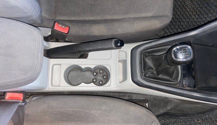 2021 Skoda KUSHAQ ACTIVE 1.0L TSI MT, Petrol, Manual, 59,379 km, Gear Lever