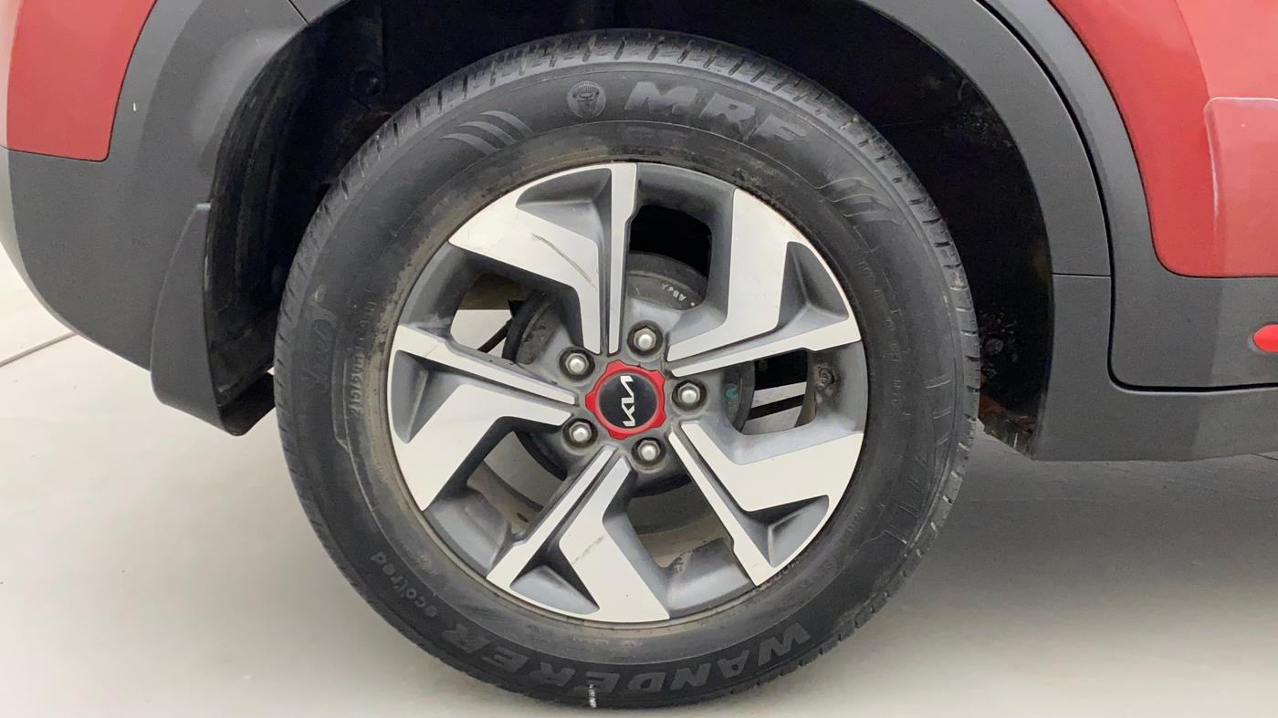 2022 KIA SONET GTX PLUS 1.5, Diesel, Manual, 39,639 km, Right Rear Wheel