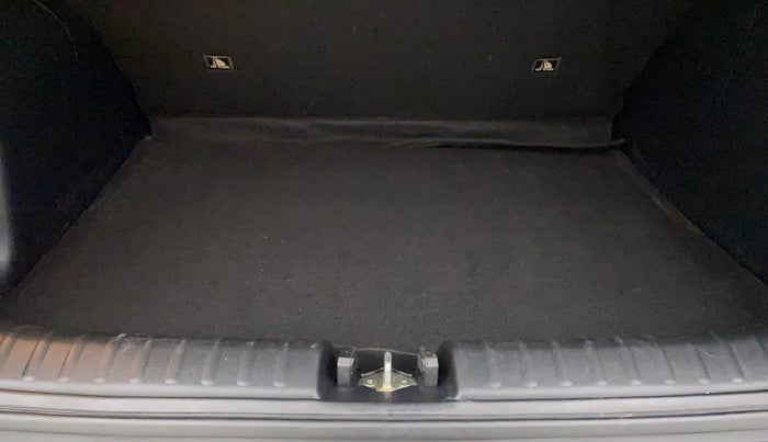 2022 KIA SONET GTX PLUS 1.5, Diesel, Manual, 39,639 km, Boot Inside