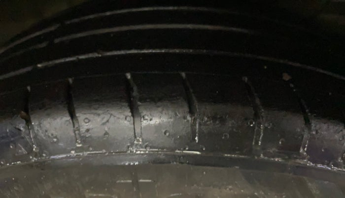 2023 Hyundai Creta EX 1.5 PETROL, Petrol, Manual, 55,633 km, Right Front Tyre Tread