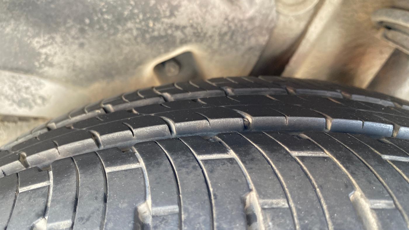2018 Tata Tiago XZ PETROL, Petrol, Manual, 57,417 km, Left Rear Tyre Tread