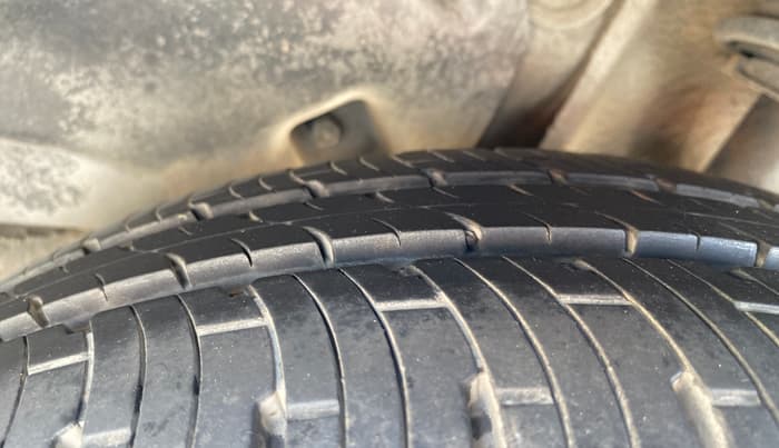 2018 Tata Tiago XZ PETROL, Petrol, Manual, 57,194 km, Left Rear Tyre Tread