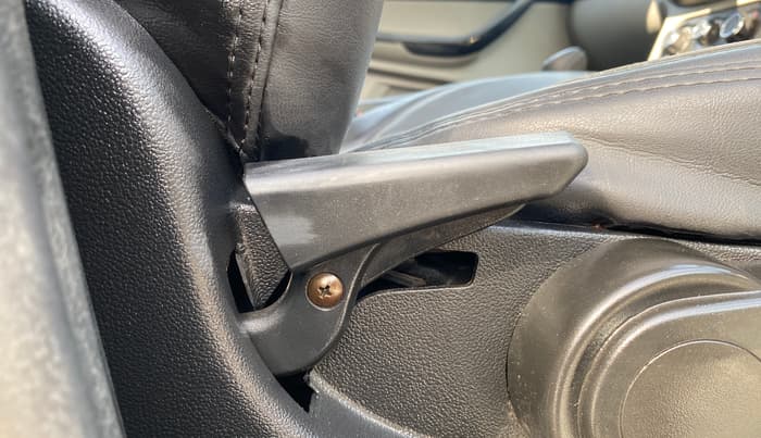 2018 Tata Tiago XZ PETROL, Petrol, Manual, 57,194 km, Driver Side Adjustment Panel