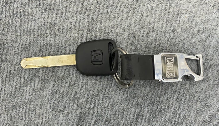 2013 Honda Amaze 1.2L I-VTEC S, Petrol, Manual, 42,548 km, Key Close Up