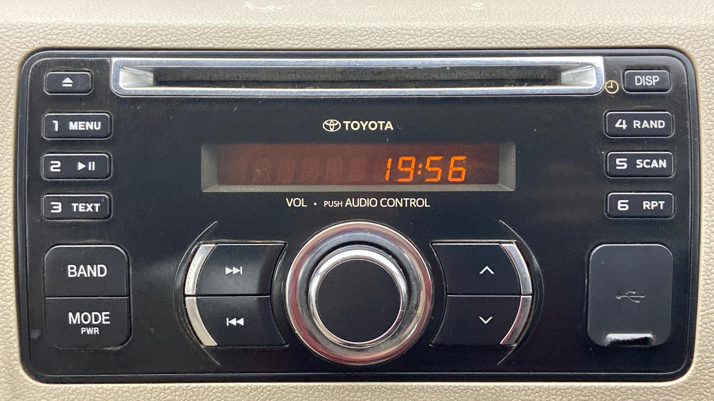 2013 Toyota Etios Liva GD SP, Diesel, Manual, 1,25,942 km, Infotainment System