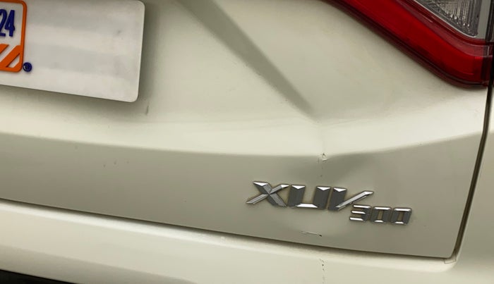 2021 Mahindra XUV300 W8 (O) 1.5 DIESEL, Diesel, Manual, 68,950 km, Dicky (Boot door) - Minor scratches