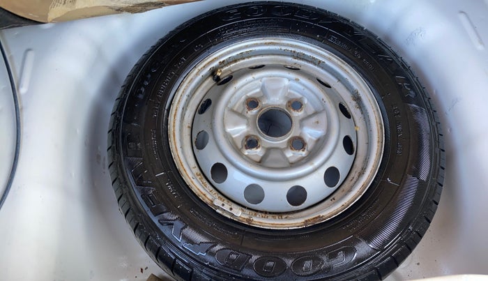 2013 Hyundai Eon D-LITE+, Petrol, Manual, 82,790 km, Spare Tyre