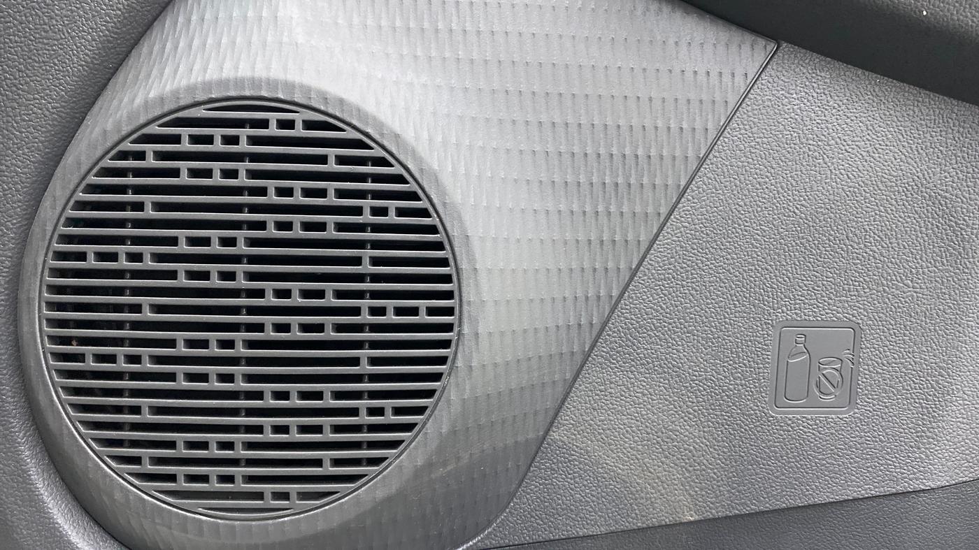 2013 Toyota Etios G, Petrol, Manual, 40,269 km, Speaker