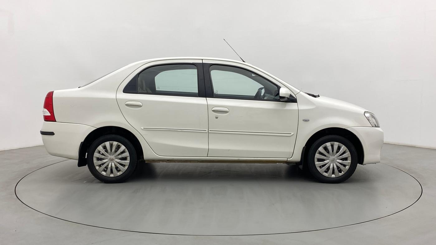 2013 Toyota Etios G, Petrol, Manual, 40,269 km, Right Side View