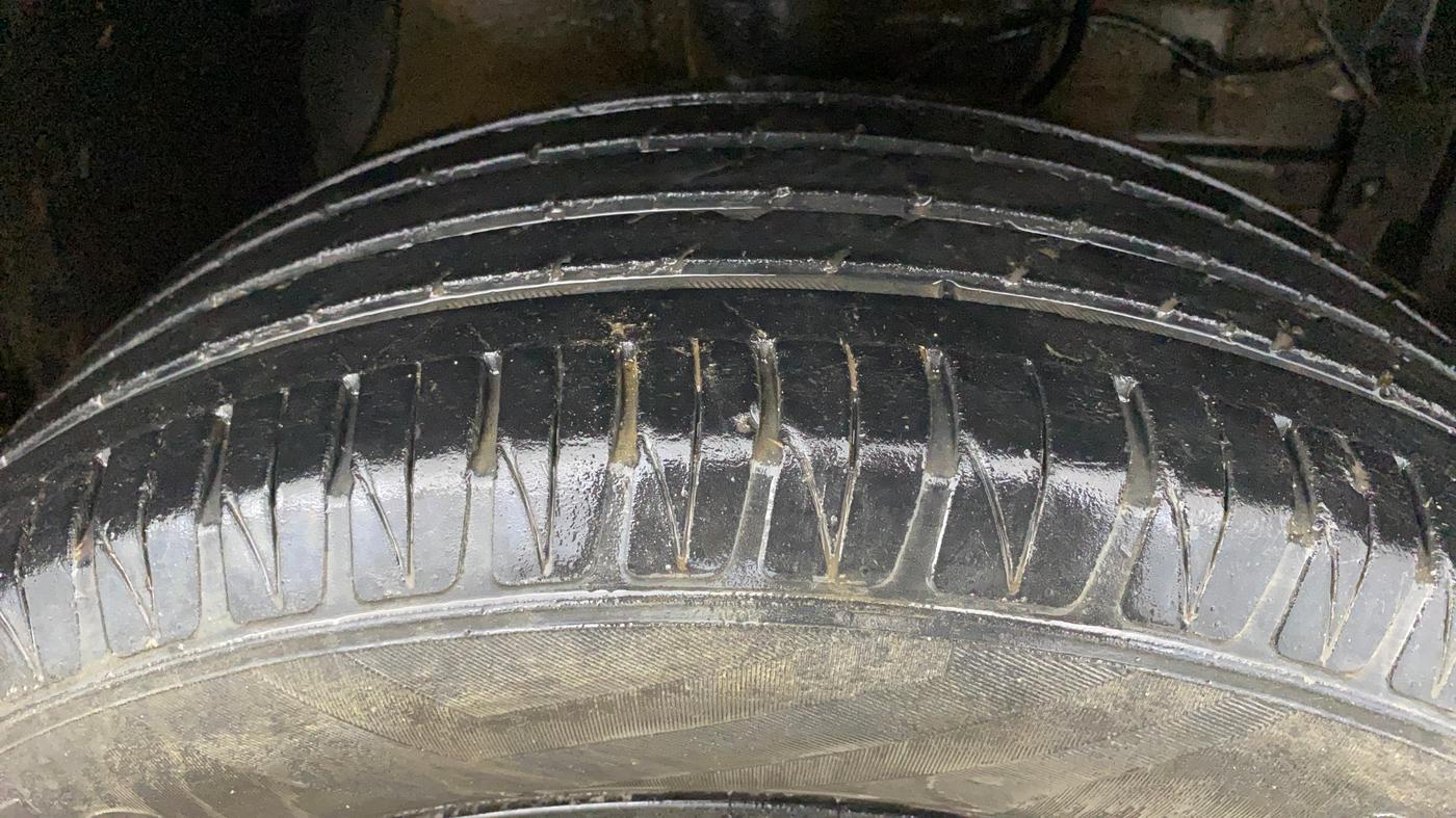 2022 Maruti Vitara Brezza ZXI, Petrol, Manual, 29,185 km, Right Front Tyre Tread