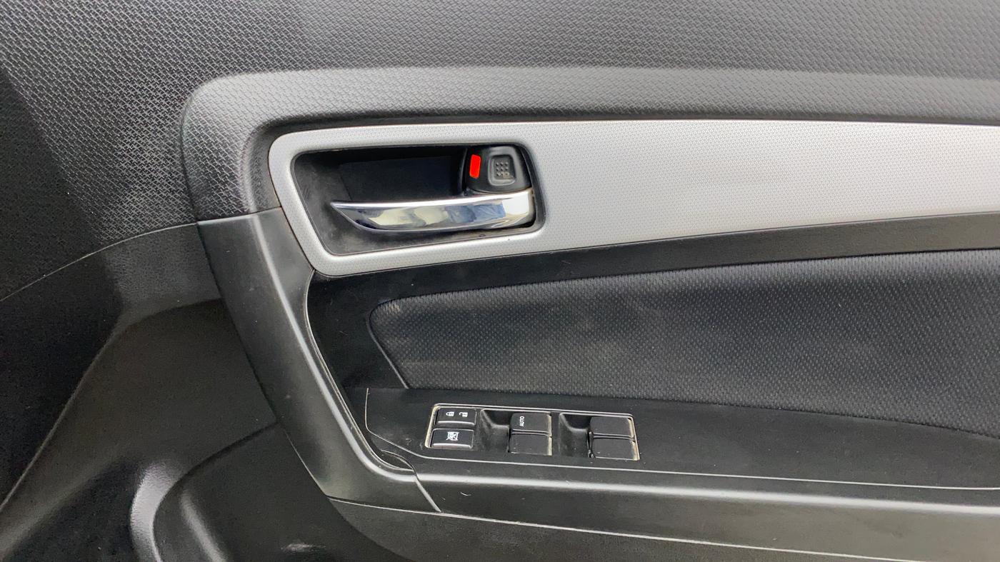 2022 Maruti Vitara Brezza ZXI, Petrol, Manual, 29,185 km, Driver Side Door Panels Control