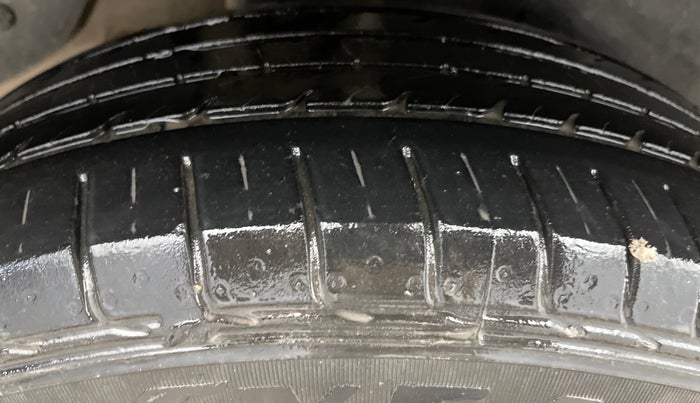 2018 Hyundai Creta E PLUS 1.6 PETROL, Petrol, Manual, 89,075 km, Right Rear Tyre Tread