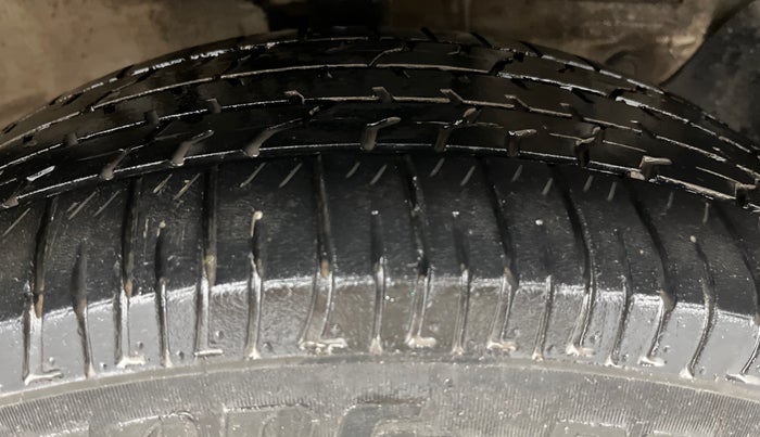 2018 Hyundai Creta E PLUS 1.6 PETROL, Petrol, Manual, 89,075 km, Right Front Tyre Tread