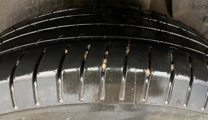 2018 Hyundai Creta E PLUS 1.6 PETROL, Petrol, Manual, 89,075 km, Left Rear Tyre Tread