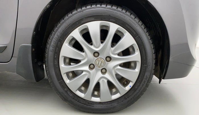2016 Maruti Baleno ALPHA 1.2 K12, Petrol, Manual, 41,797 km, Right Front Wheel