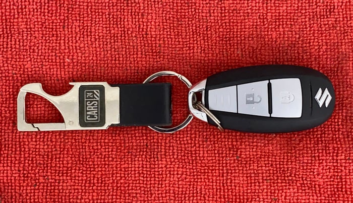 2016 Maruti Baleno ALPHA 1.2 K12, Petrol, Manual, 41,797 km, Lock system - Keyless sensor not working