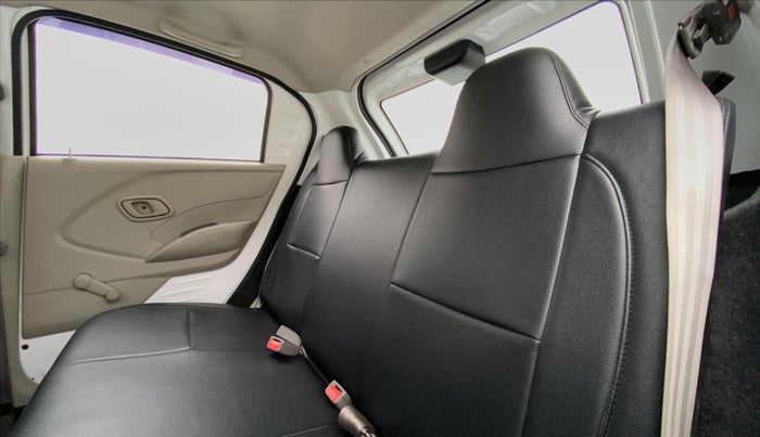 2017 Datsun Redi Go T (O), Petrol, Manual, 56,622 km, Right Side Rear Door Cabin