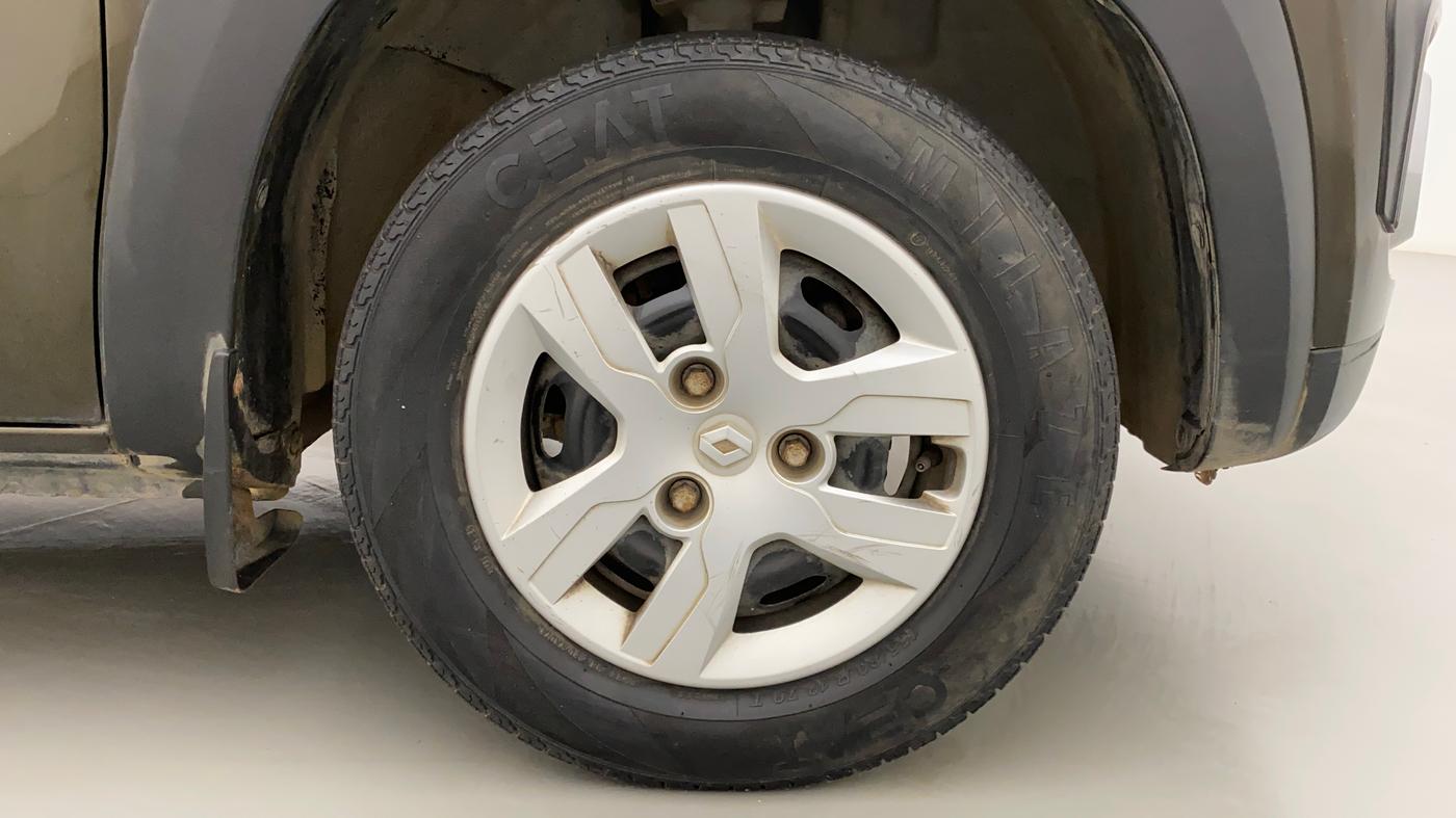 2015 Renault Kwid RXT 0.8, Petrol, Manual, 69,805 km, Right Front Wheel
