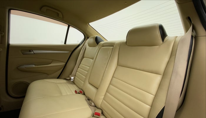 2011 Honda City V MT PETROL, Petrol, Manual, 66,316 km, Right Side Rear Door Cabin
