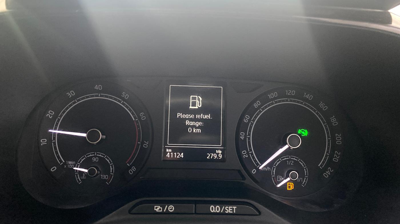 2023 Skoda SLAVIA AMBITION 1.0L TSI AT, Petrol, Automatic, 41,121 km, Odometer Image