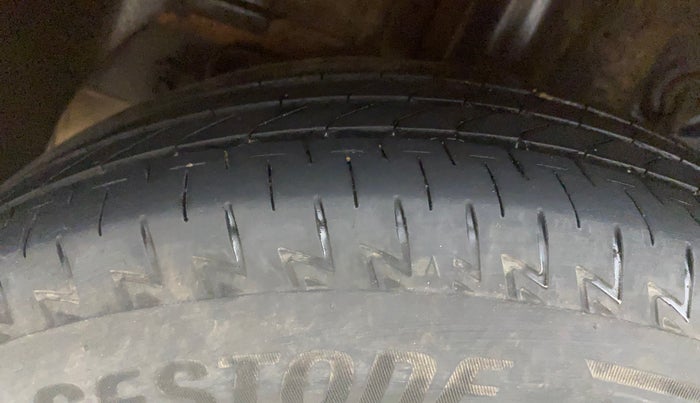 2019 Hyundai Elite i20 SPORTZ PLUS  1.2 CVT, Petrol, Automatic, 1,09,116 km, Right Rear Tyre Tread