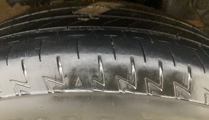 2019 Hyundai Elite i20 SPORTZ PLUS  1.2 CVT, Petrol, Automatic, 1,09,116 km, Left Rear Tyre Tread